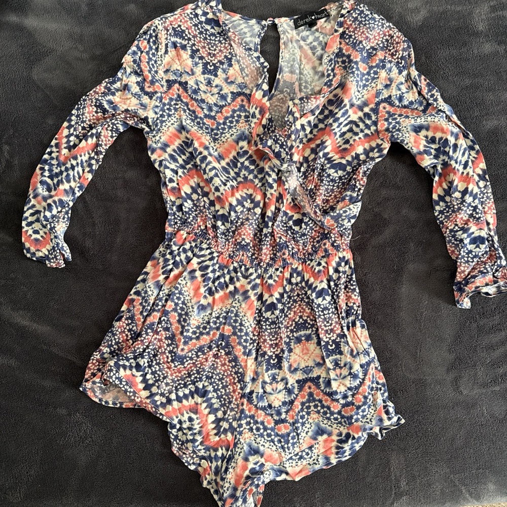 Derek Heart Blue and Pink Floral Top